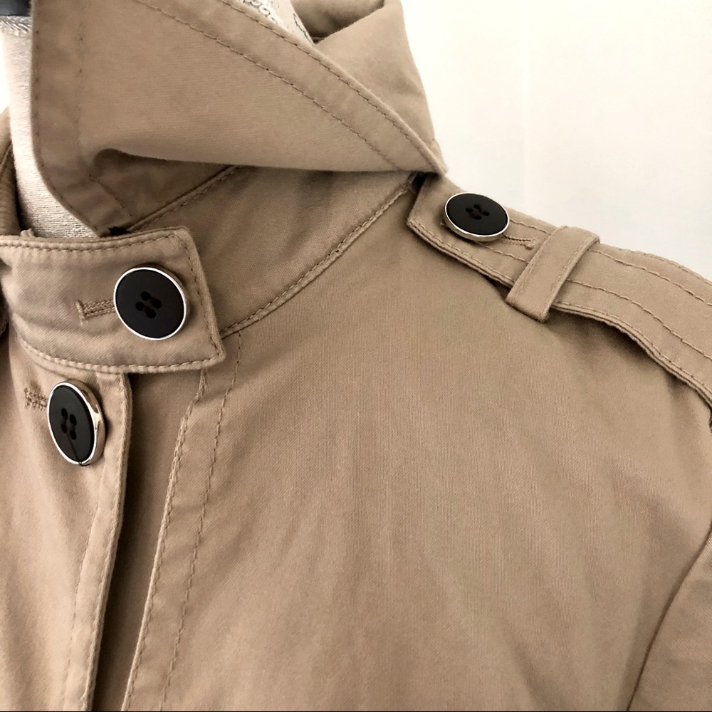 NEW YORK & COMPANY Classic Khaki Trench Coat Size M - Picture 9 of 16
